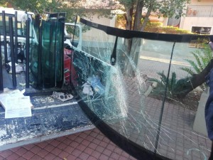 Glass new 3 (1) Glass new 3 (1)